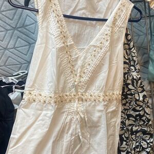 Motherhood white sleeveless tank with top beads